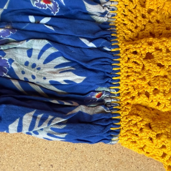 CHASING UNICORNS | Blue/Yellow Crochet Trim Strapless Crop Top - Picture 3 of 6